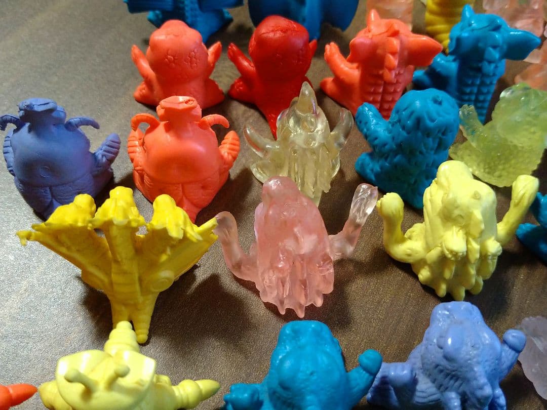 【当時物】ガシャポン ゴジラ怪獣軍団 63体セット