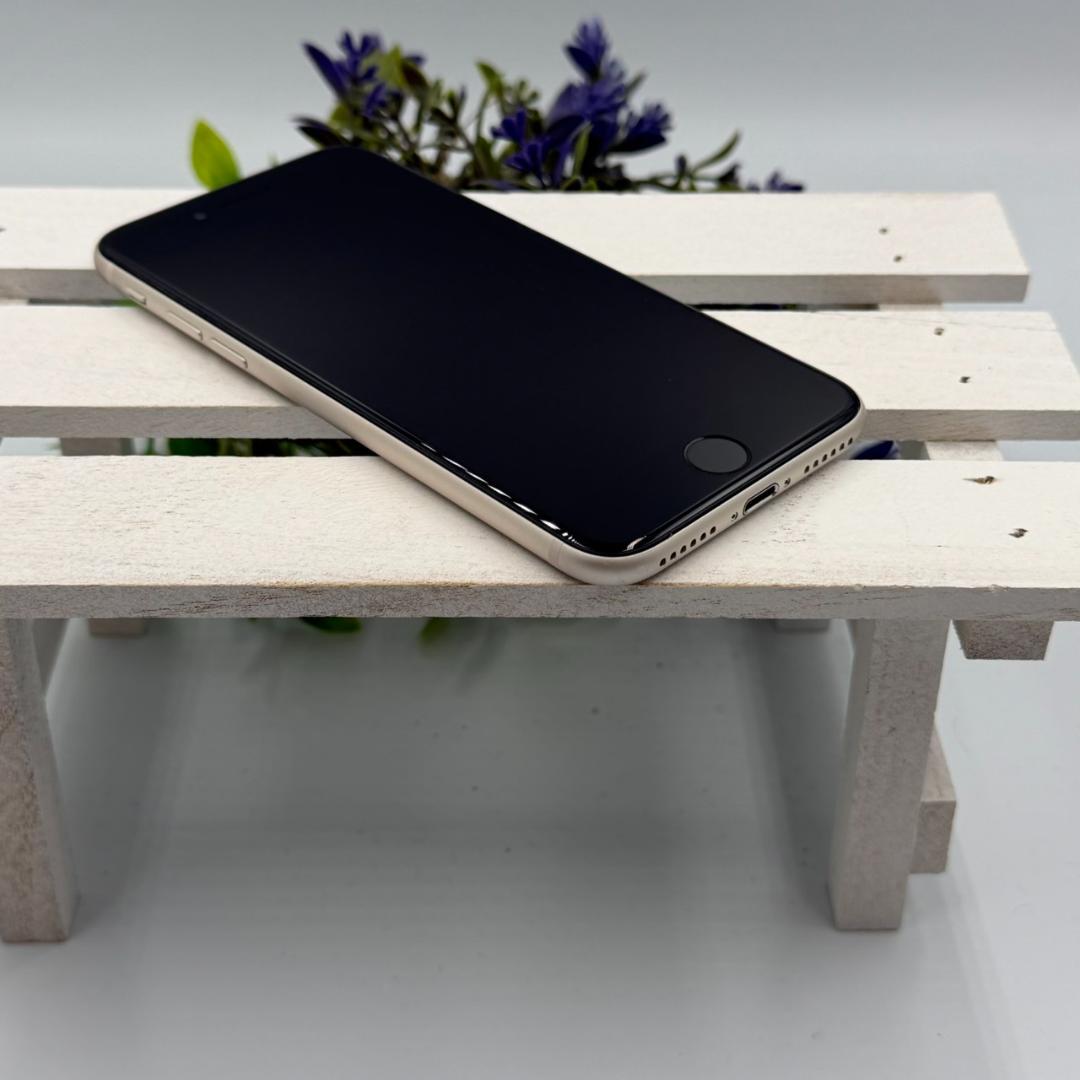 iPhone SE第3世代 64GB スターライト 406