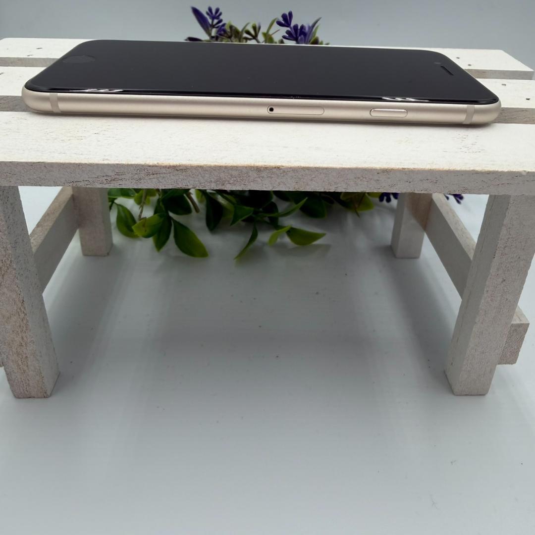 iPhone SE第3世代 64GB スターライト 406