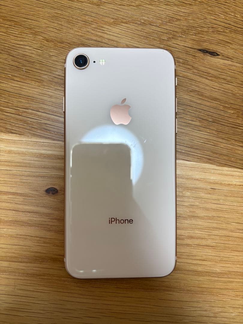 iPhone 8 64GB SIMフリー バッテリー 76%