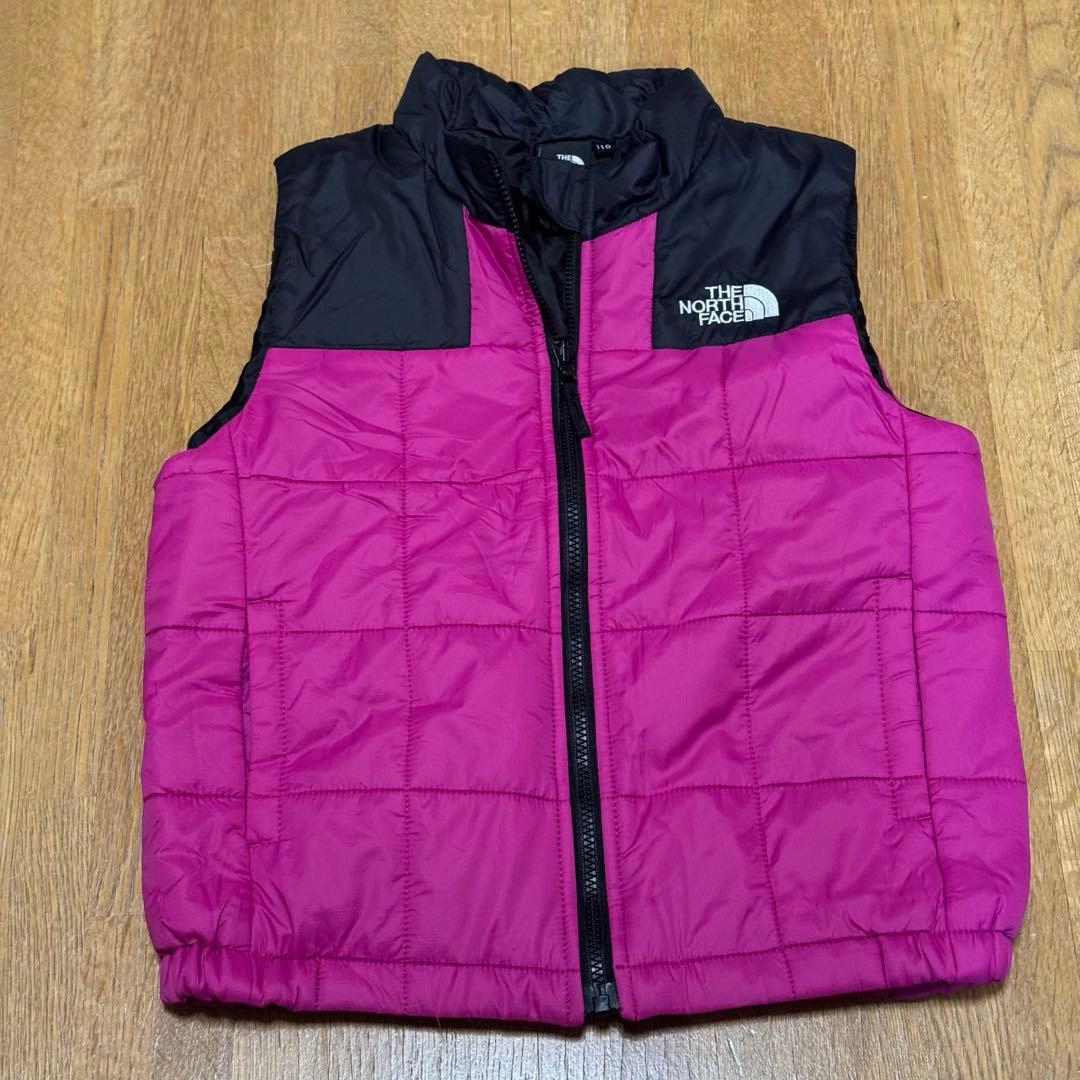 used ノースフェイス110 キッズ　スノボウェア　スキーウェア　スノーウェア