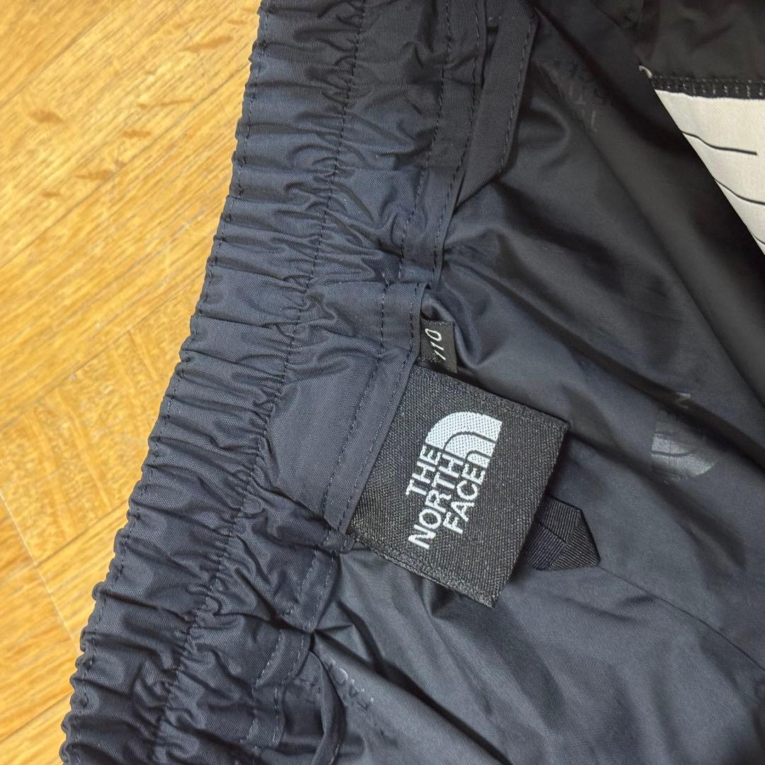 used ノースフェイス110 キッズ　スノボウェア　スキーウェア　スノーウェア