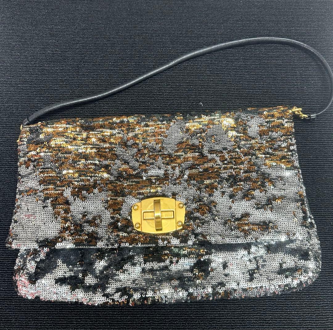 ミュウミュウ　スパンコール装飾 クラッチバッグ シルバーゴールド
