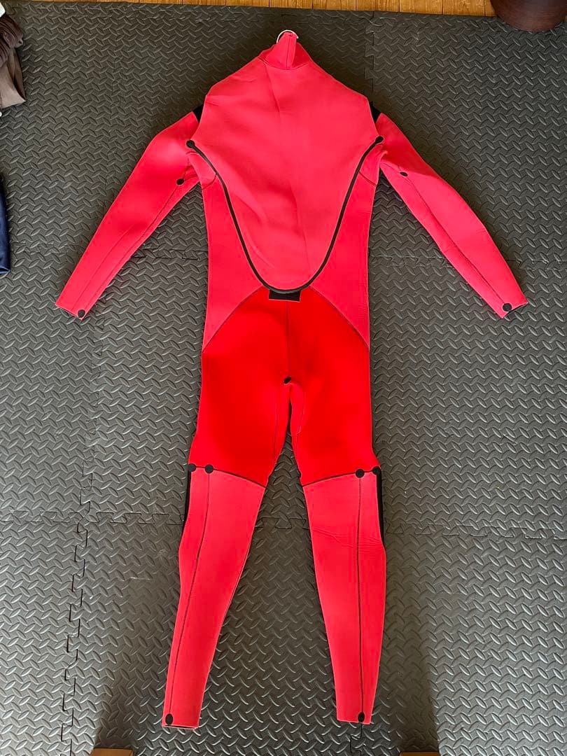 専用中！セミドライ fellowウェットスーツ ブラック Ｌ