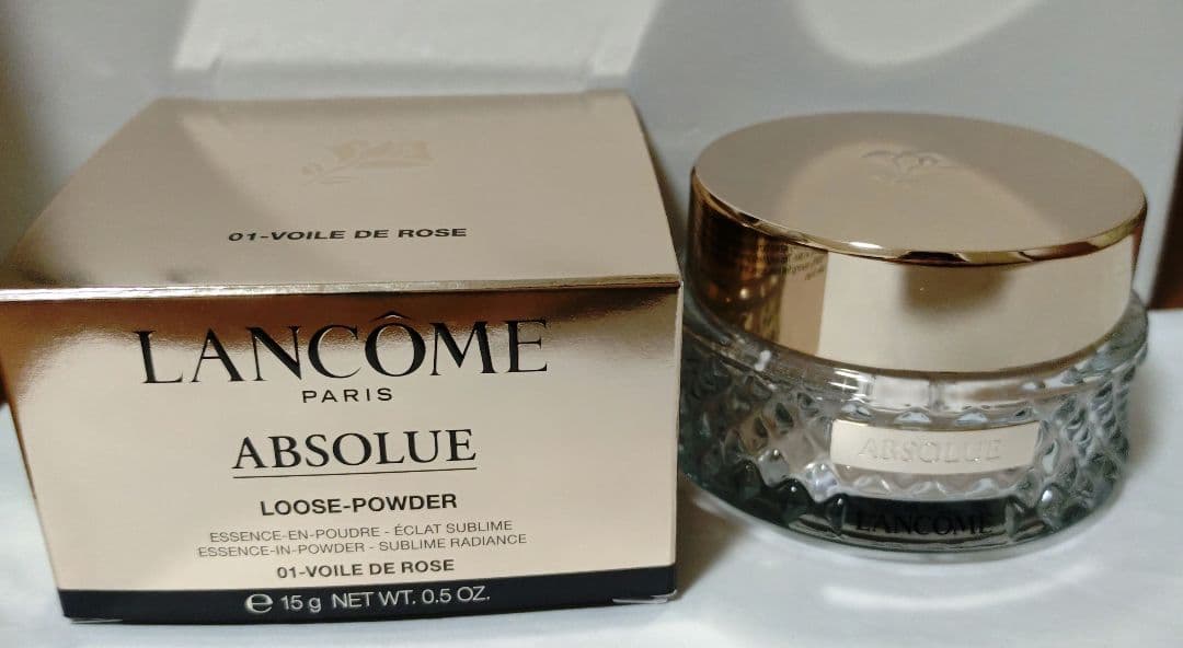 ランコム　アプソリュエッセンスインパウダー　01