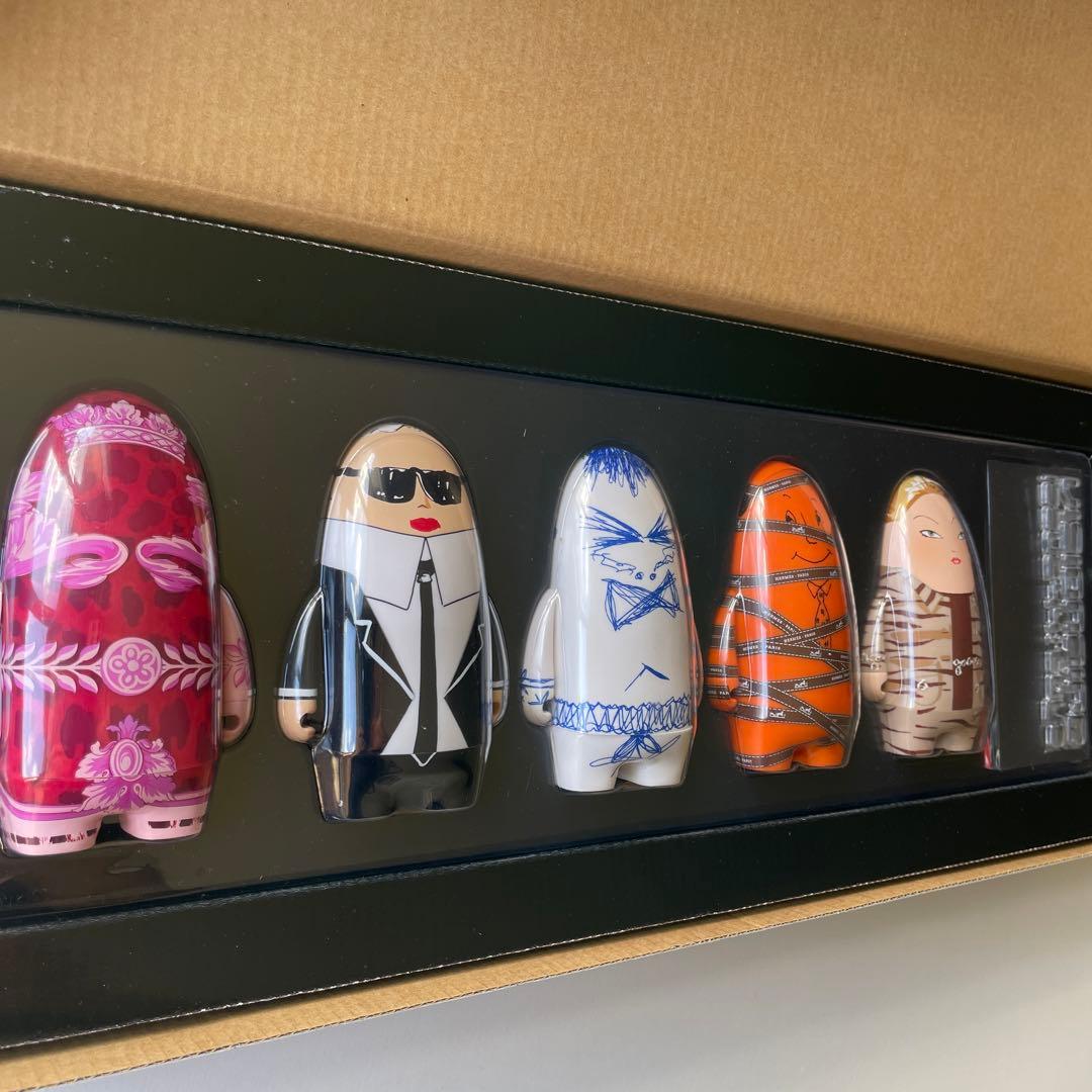 ビジョネアNo .44 「Toys Black」HERMES・CHANEL