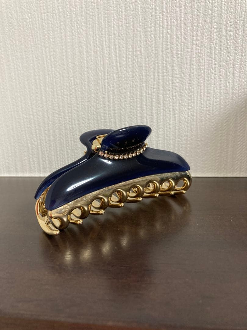 accaネイビー ヘアクリップ フランス製
