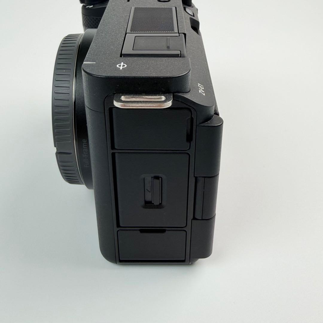【極美品】SONY α ZV-E1 フルサイズミラーレス一眼カメラ