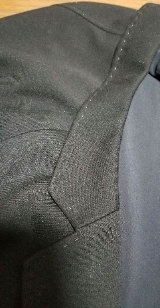 アルマーニ　コレツォーニ　テーラードジャケット　ブラック　60　大きいサイズ