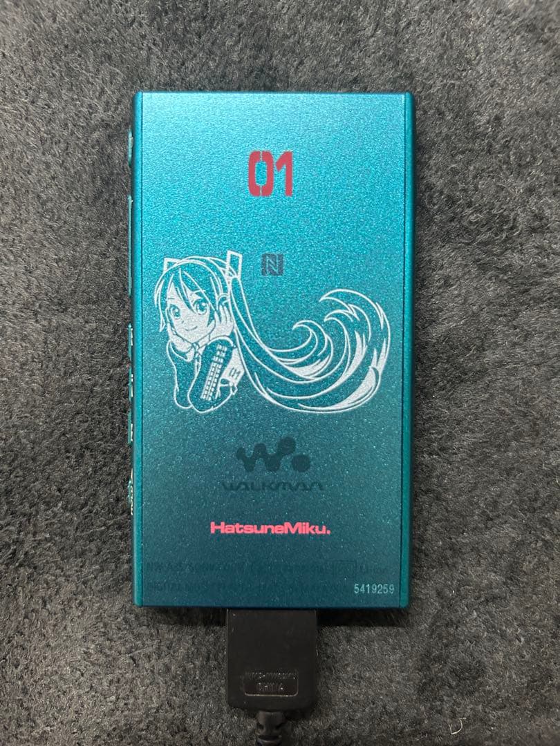 SONY ウォークマン aシリーズ　初音ミクモデル　NW-A35 正規品