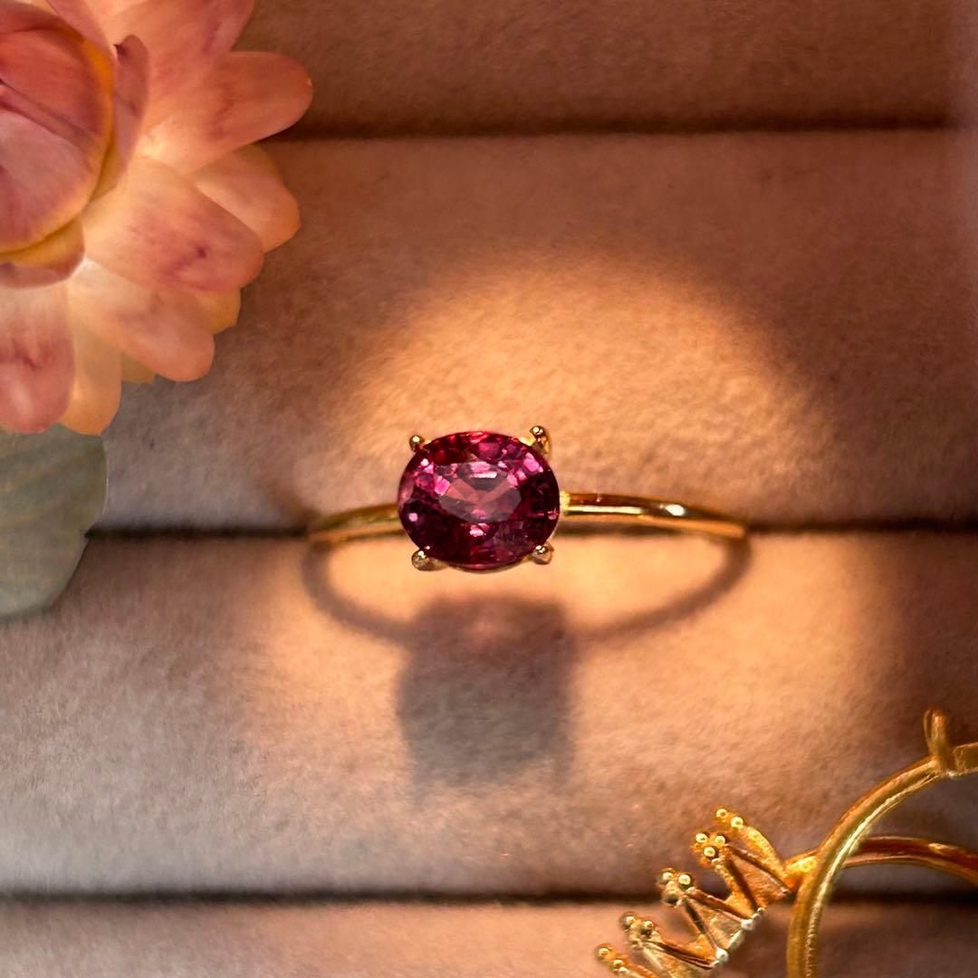 カラーチェンジガーネットのリング