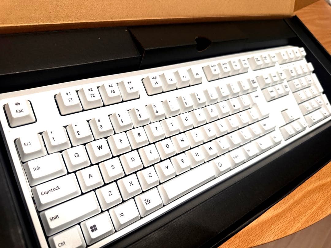 【未使用に近い】REALFORCE R4 フルキーボード 日本語配列