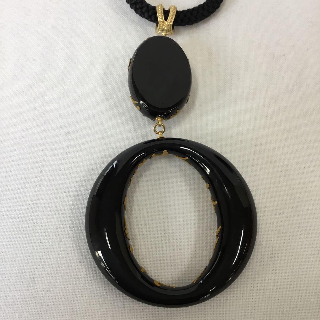 【新品】琉球漆器　装飾　月桃モチーフ　正絹紐　替ひもあり　椎金 visage