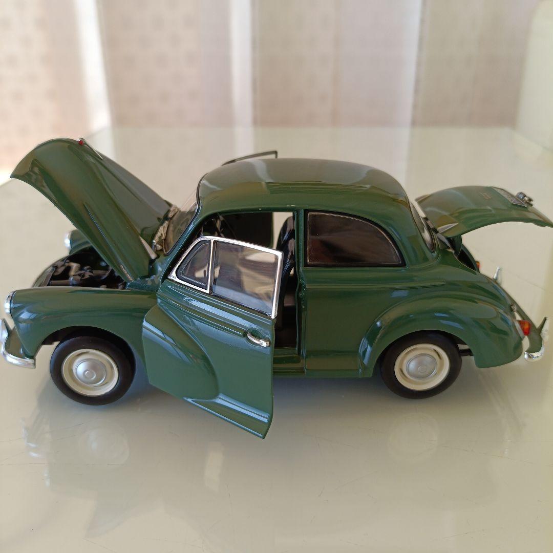 ミニチャンプス製　モーリスマイナー