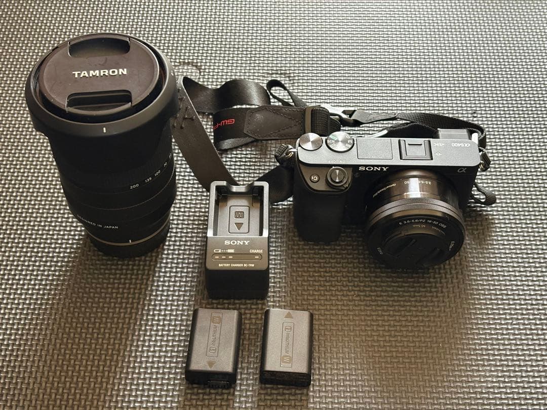 Sony α6400 ミラーレスカメラ Tamronレンズ付き