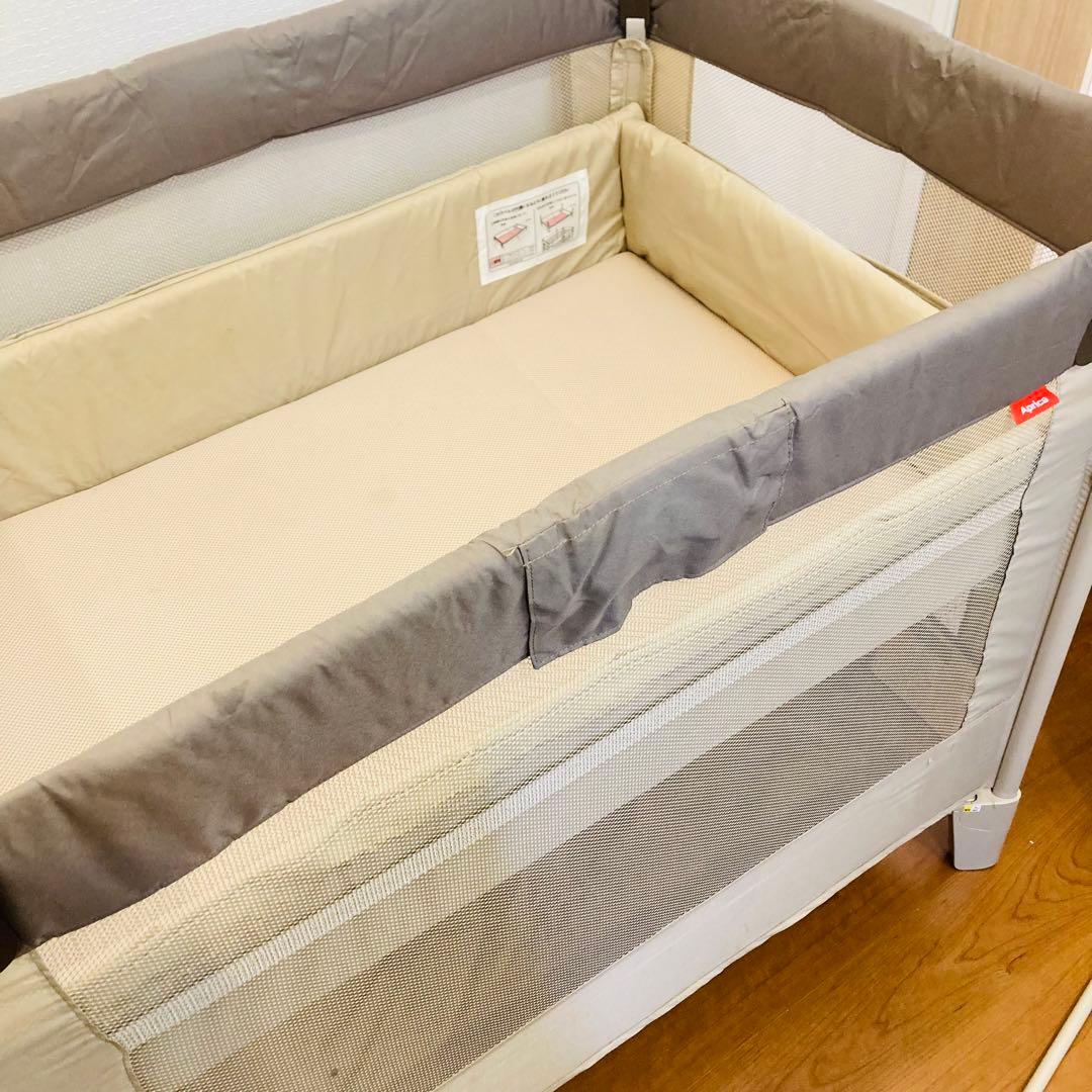 アップリカ　ココネルエアー　ココアブラウン　aprica ベビーベッド