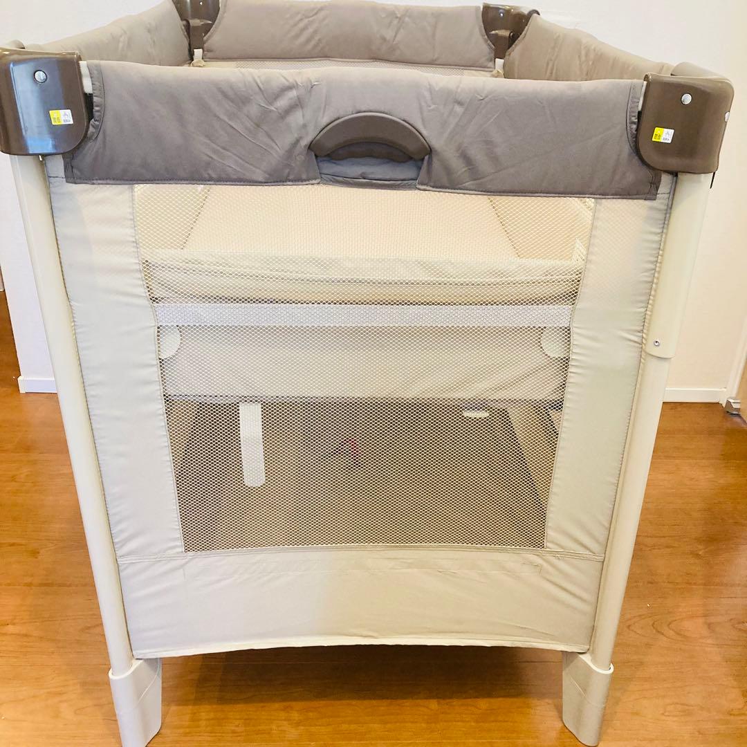 アップリカ　ココネルエアー　ココアブラウン　aprica ベビーベッド