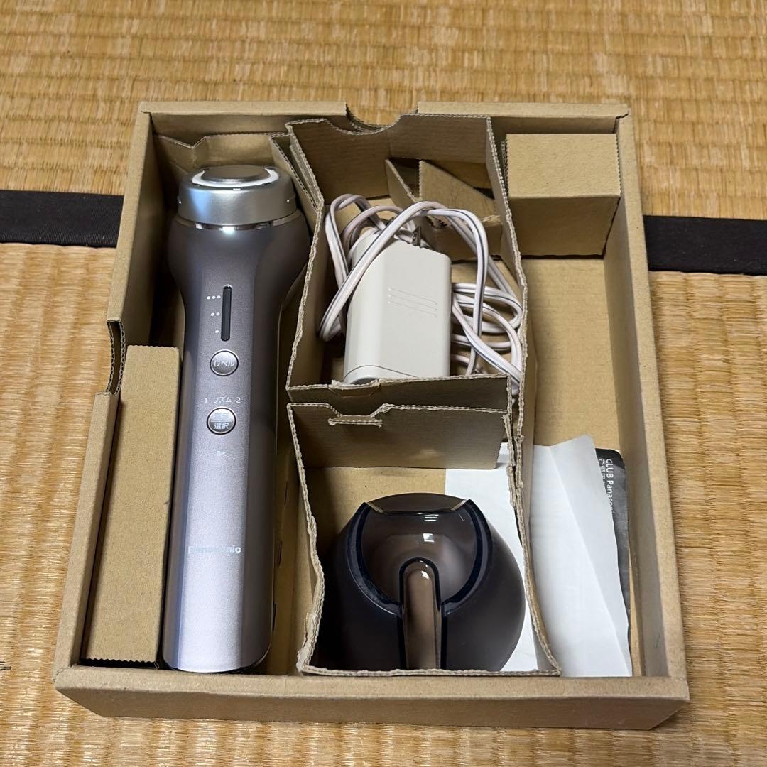 パナソニックRF美顔器 EH-SR72