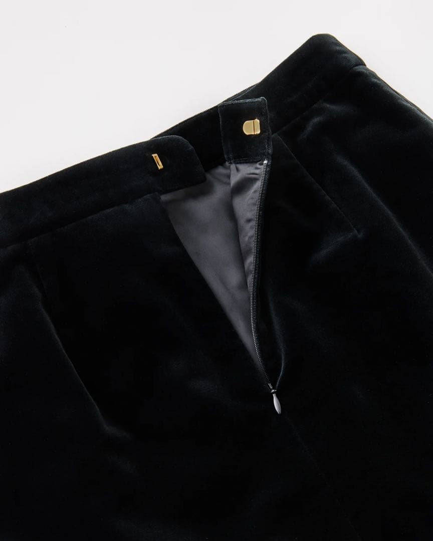 MY WEAKNESS ／HILJA MINI SKIRT黒 M 新品