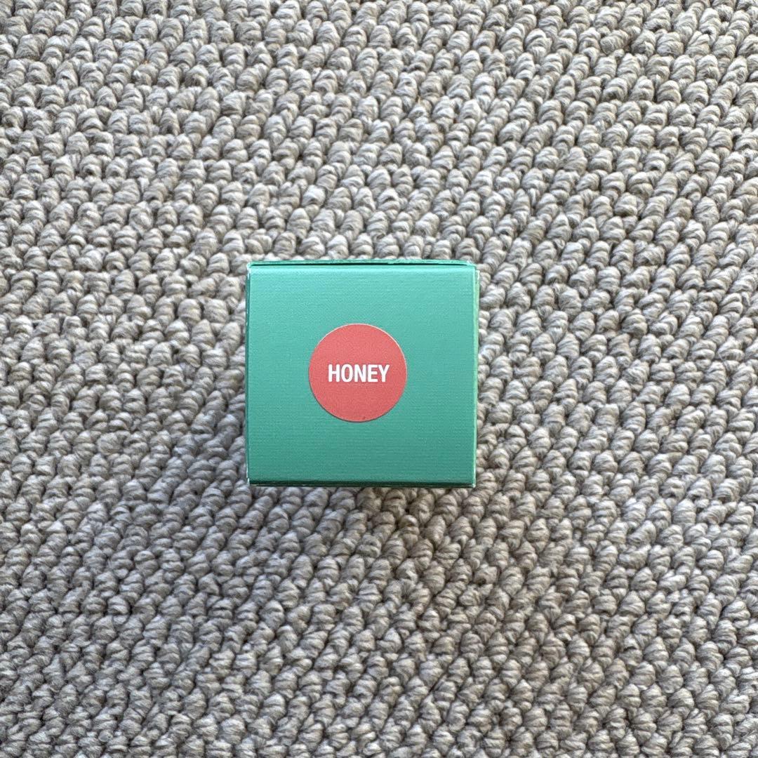 ラメール　ザリップトリートメント ハニー 3.4g