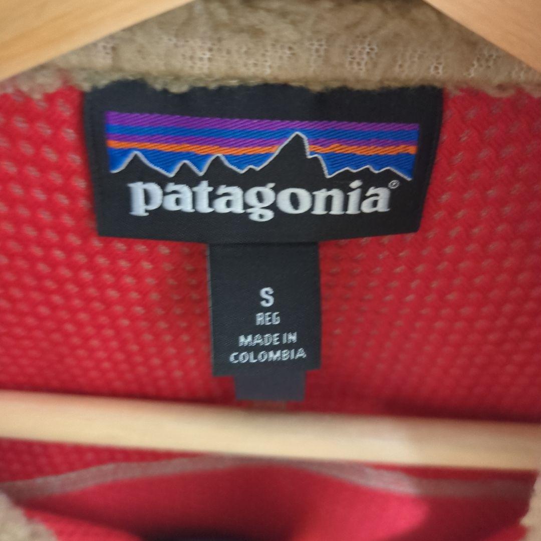 patagonia フリースベスト Sサイズ ベージュ/青　レトロｘ　ベスト