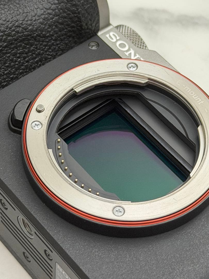 ち*ぇ様 SONY α7CⅡ ミラーレス一眼 ボディ 美品