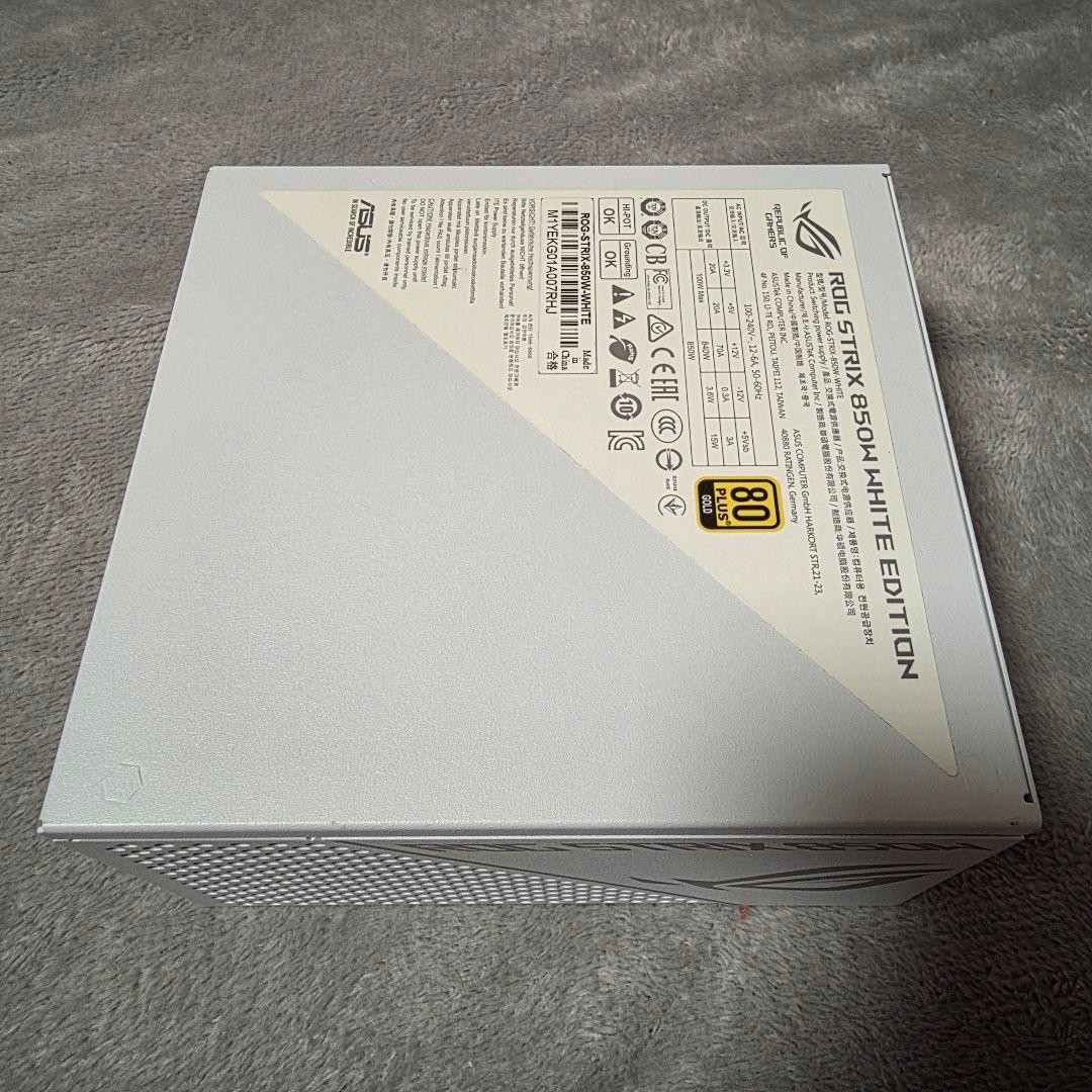 ☆*☆様 ROG STRIX 850W WHITE EDITION 電源ユニット