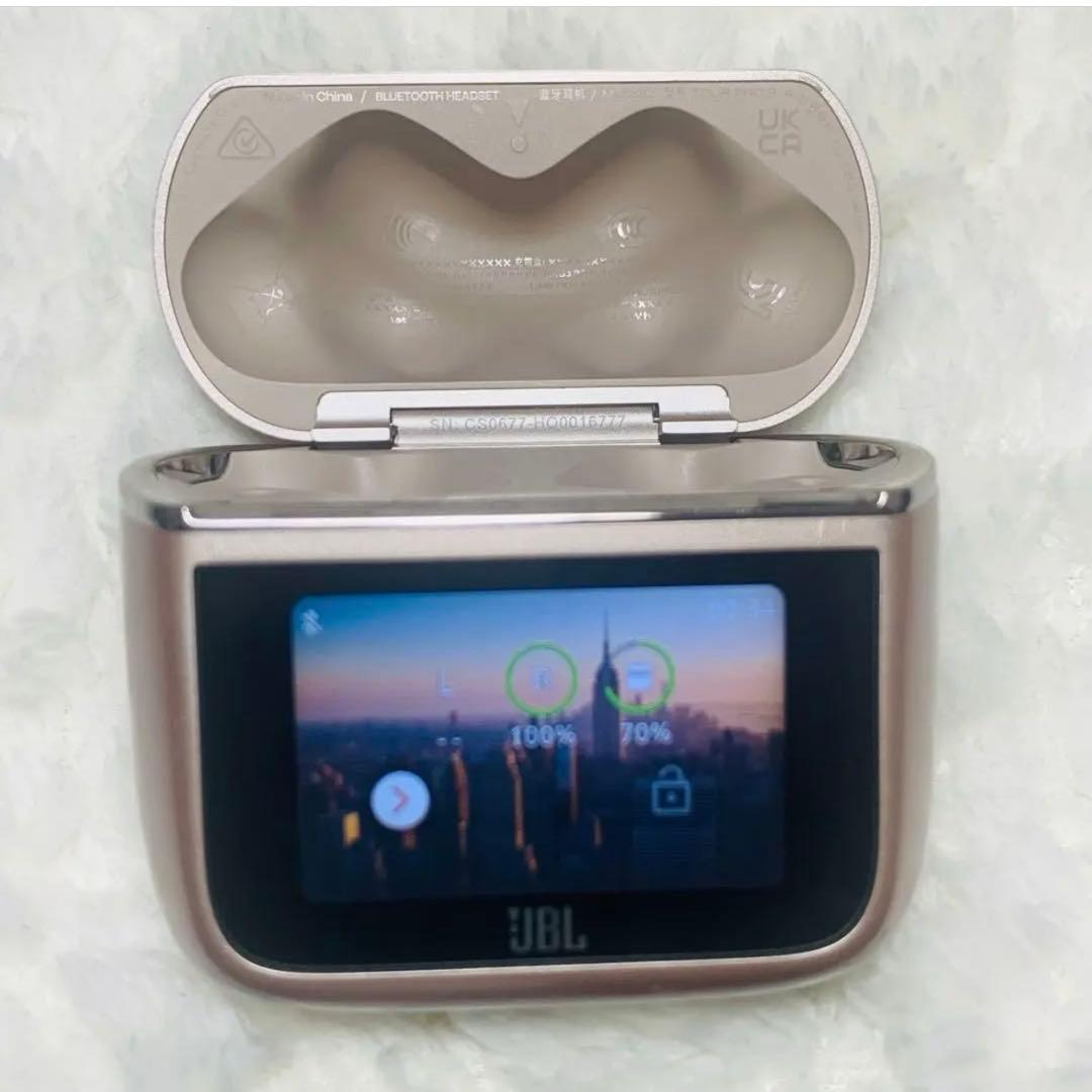 美品 JBL TOUR PRO3 ラテ　充電ケース