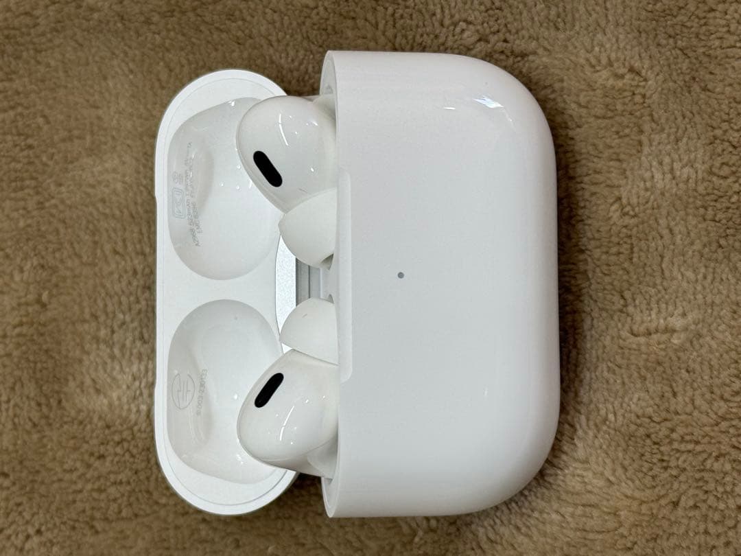 【正規品/格安】Apple AirPods Pro (第2世代) 中古美品