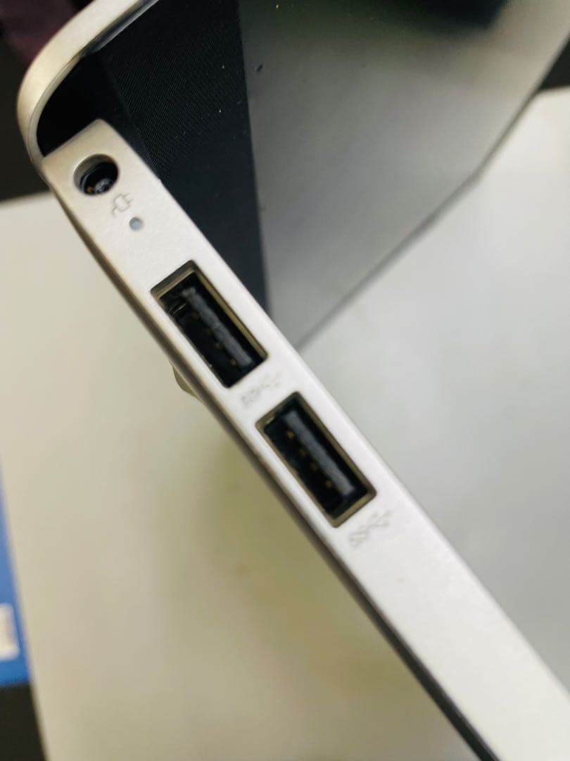 第11世代 Core i5 Windows11 SSD15.6型ノートパソコン