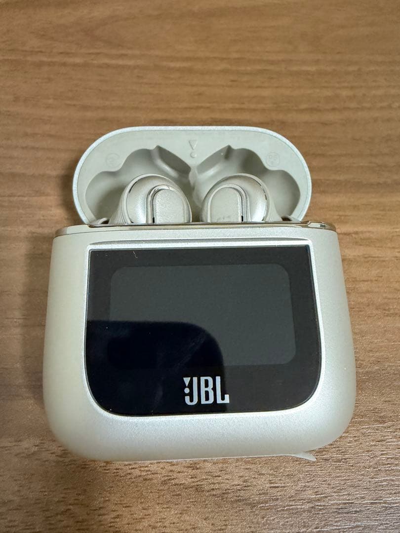 JBL Tour Pro 2 ワイヤレスイヤホン　動作確認済み