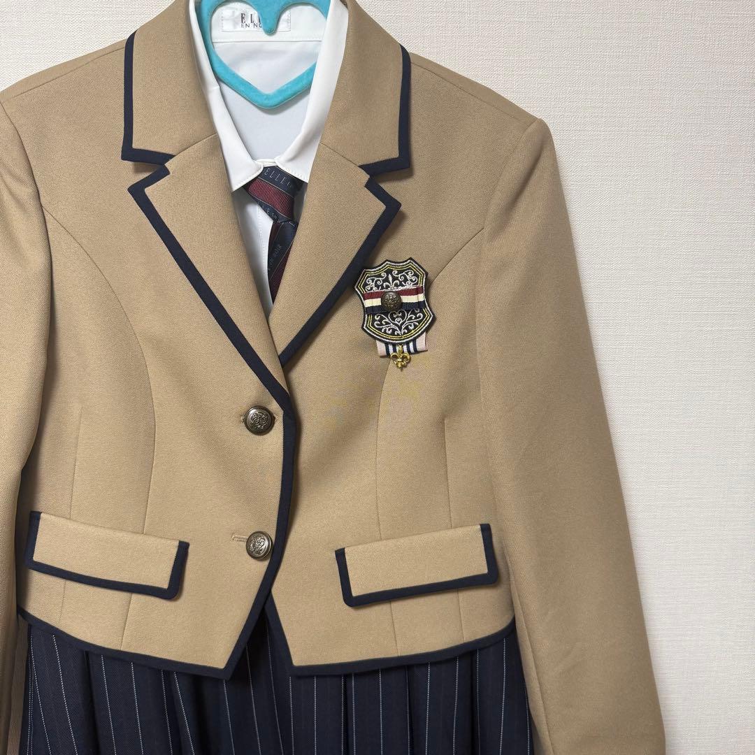 【ELLE EN NOIR】165cm学生服 ブレザーとスカートセット