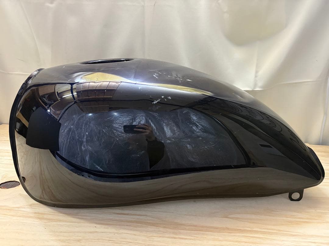 ゼファー750 ガソリン　タンク　燃料タンク