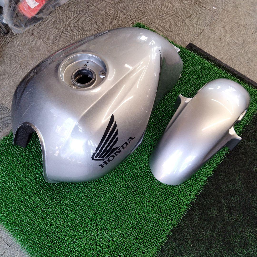 CB400 Super Four SPEC3 燃料タンク&フロントフェンダー