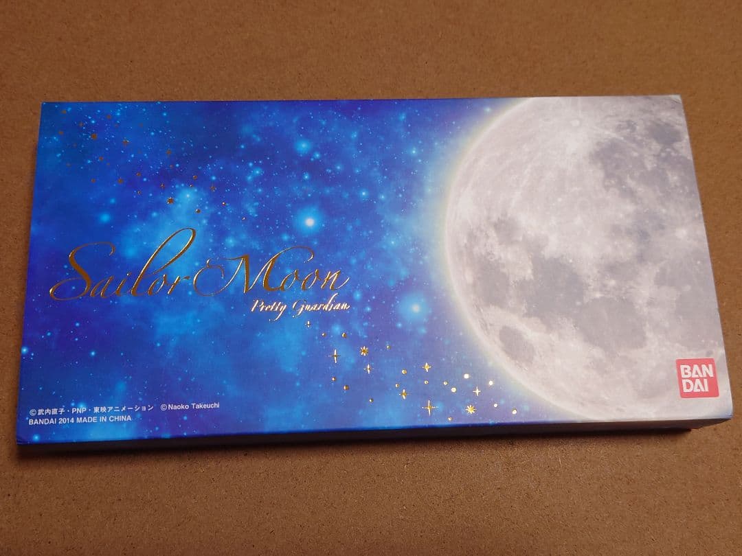 セーラームーン　イヤホンジャック　チャーム　アクセサリー