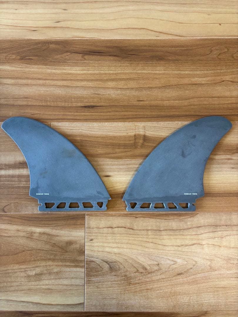 gon sama PYZEL BOBCAT TWIN ツインフィン