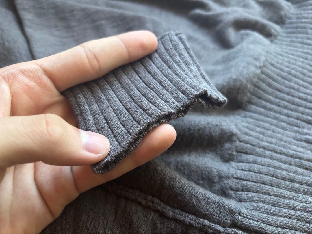 Stone  ストーンアイランド ダークグレー ニット セータ