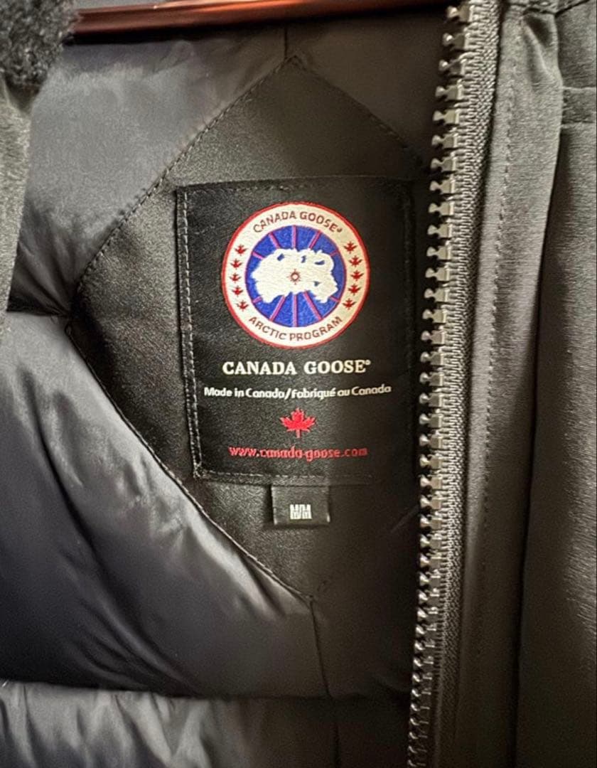   ブラックダウンジャケット M