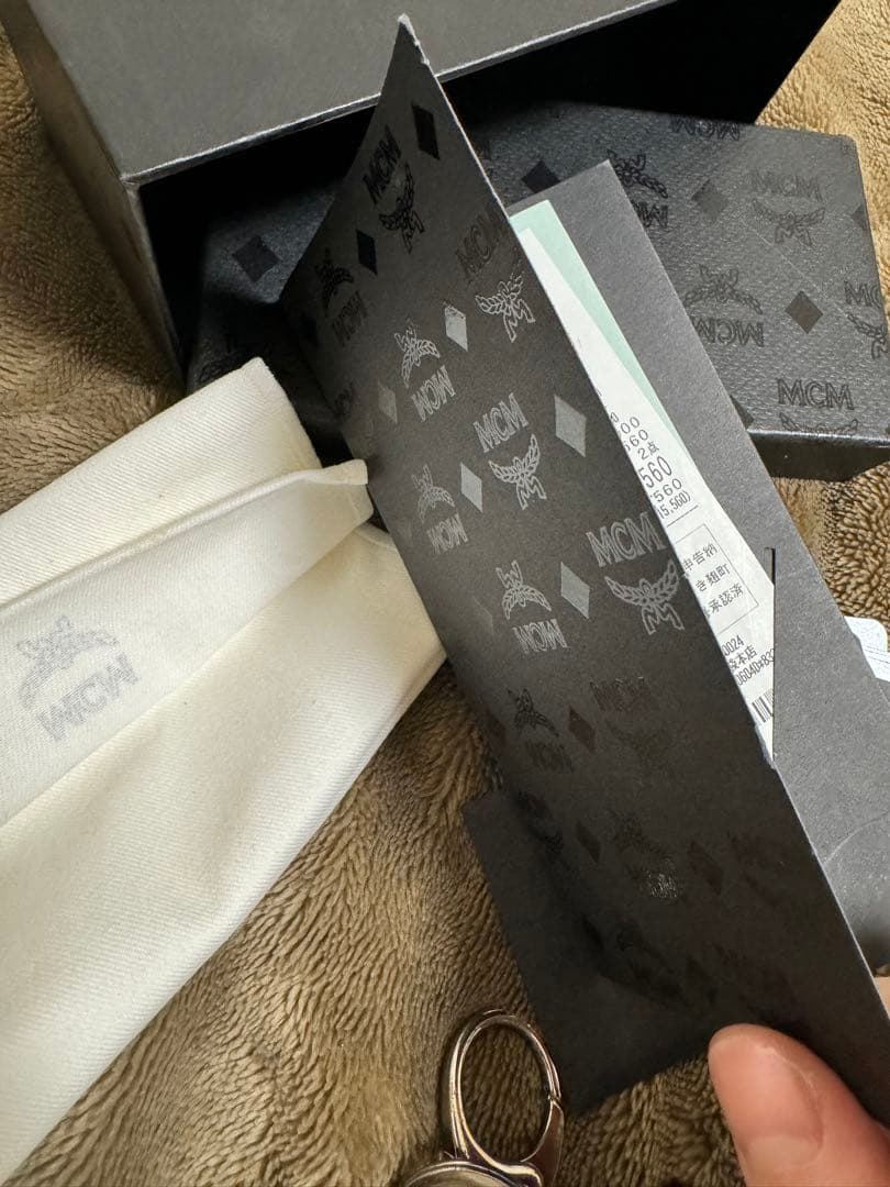 MCM キーホルダー バッグチャーム パンダ