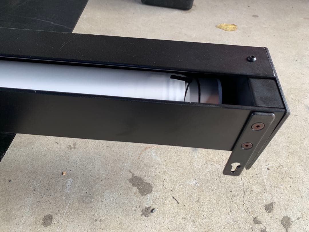 電動　Malibu　プロジェクター用　スクリーン　１５０インチ