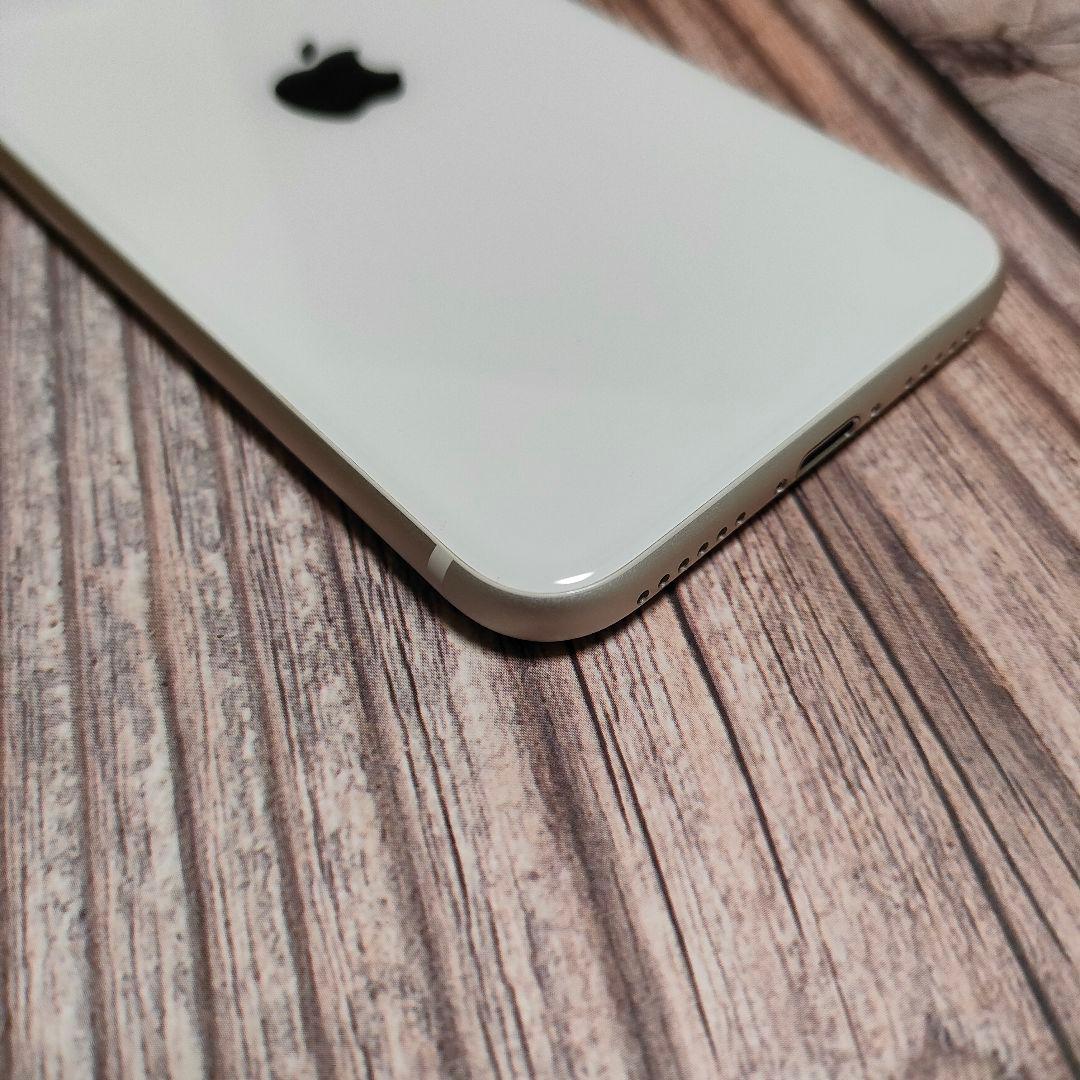 iPhone SE 第3世代 SIMフリー 64GB 超美品 バッテリー92%