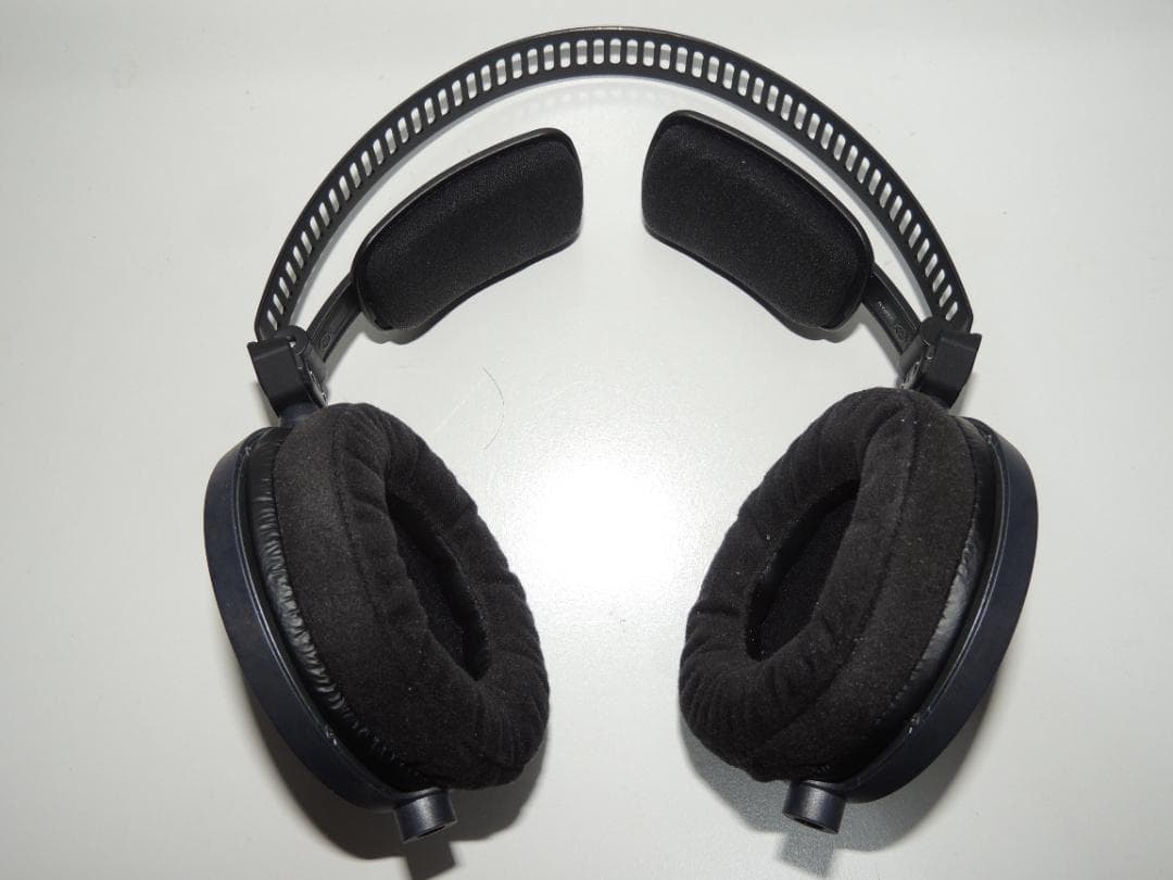 ヘッドホン audio-technica ATH-R70x