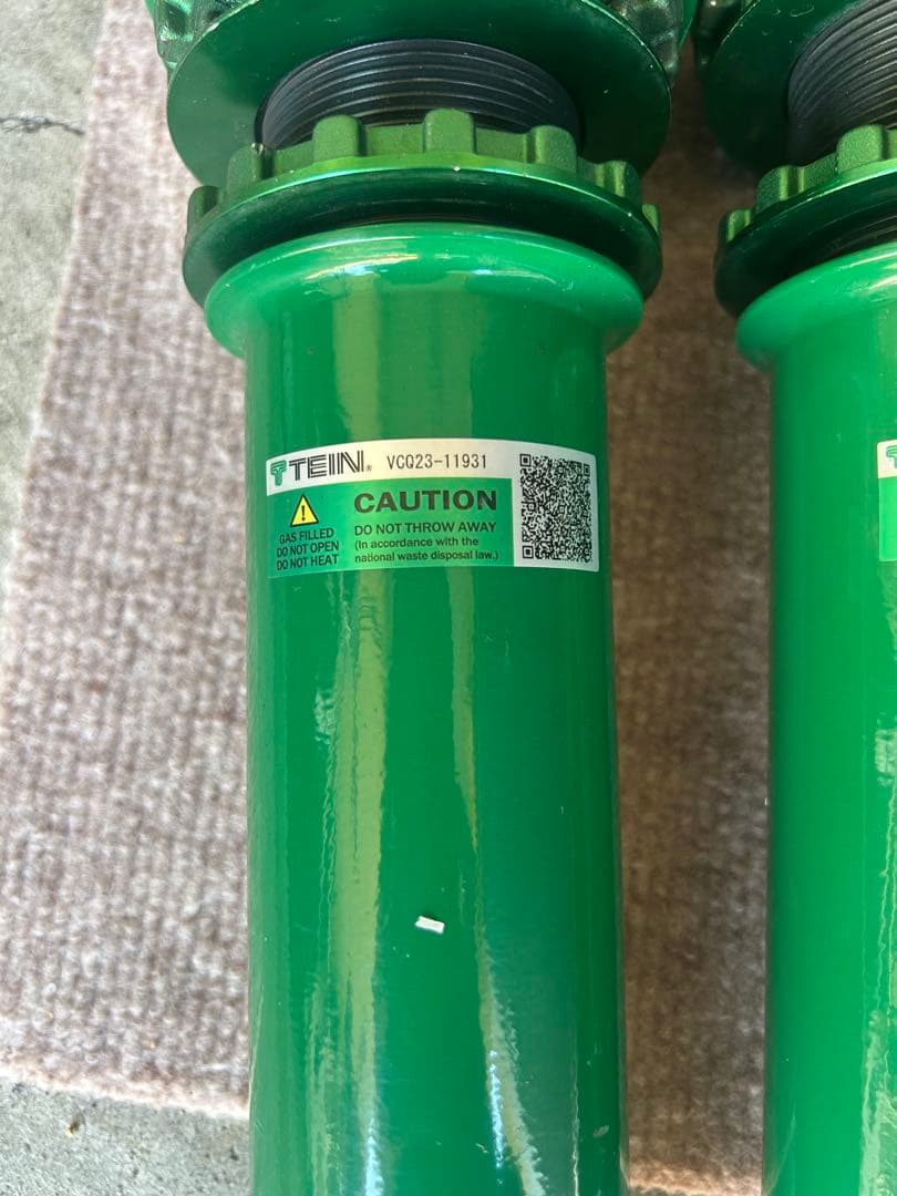 車高調　TEIN FLEX Z