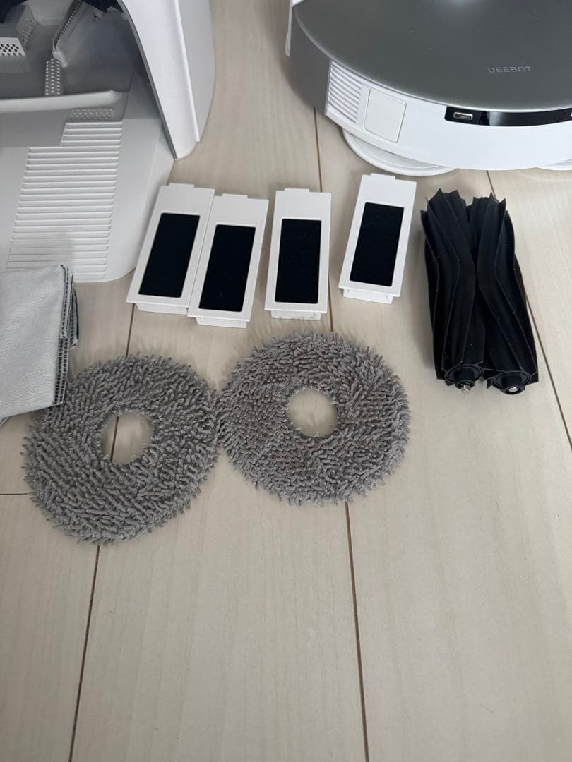 ECOVACS(エコバッス)DEEBOT T20 OMNI 元箱あり　説明書なし