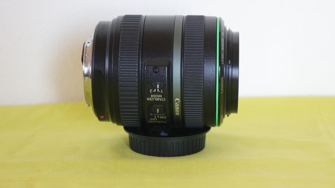 中古並品 EF70-300mm f/4.5-5.6 DO IS USM
