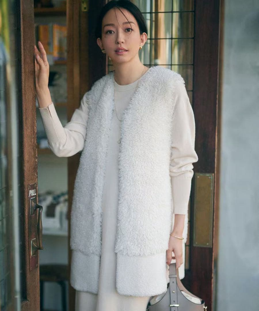 23区　44 ECOPEL カーリーファーコンビ ジレ