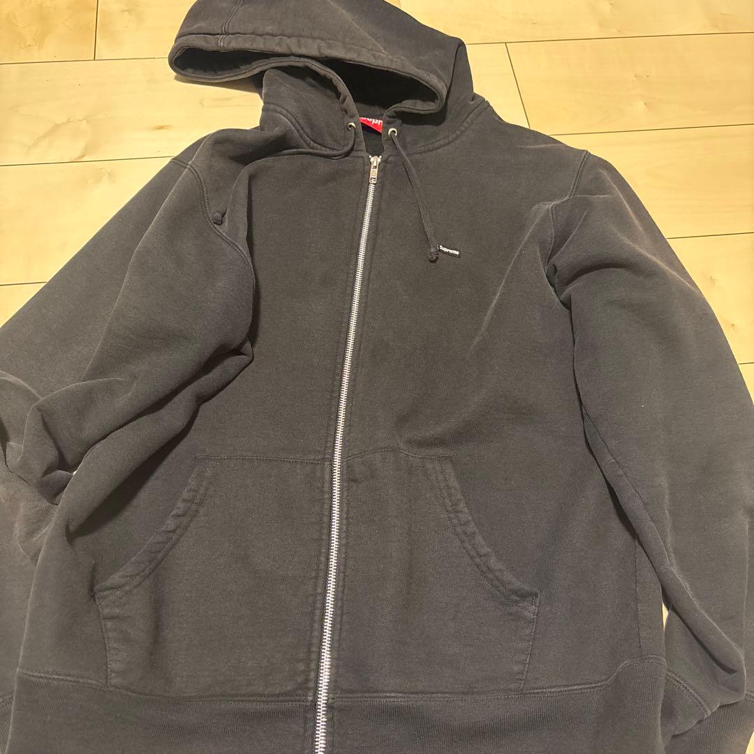 Supreme ブラック ジップアップパーカー