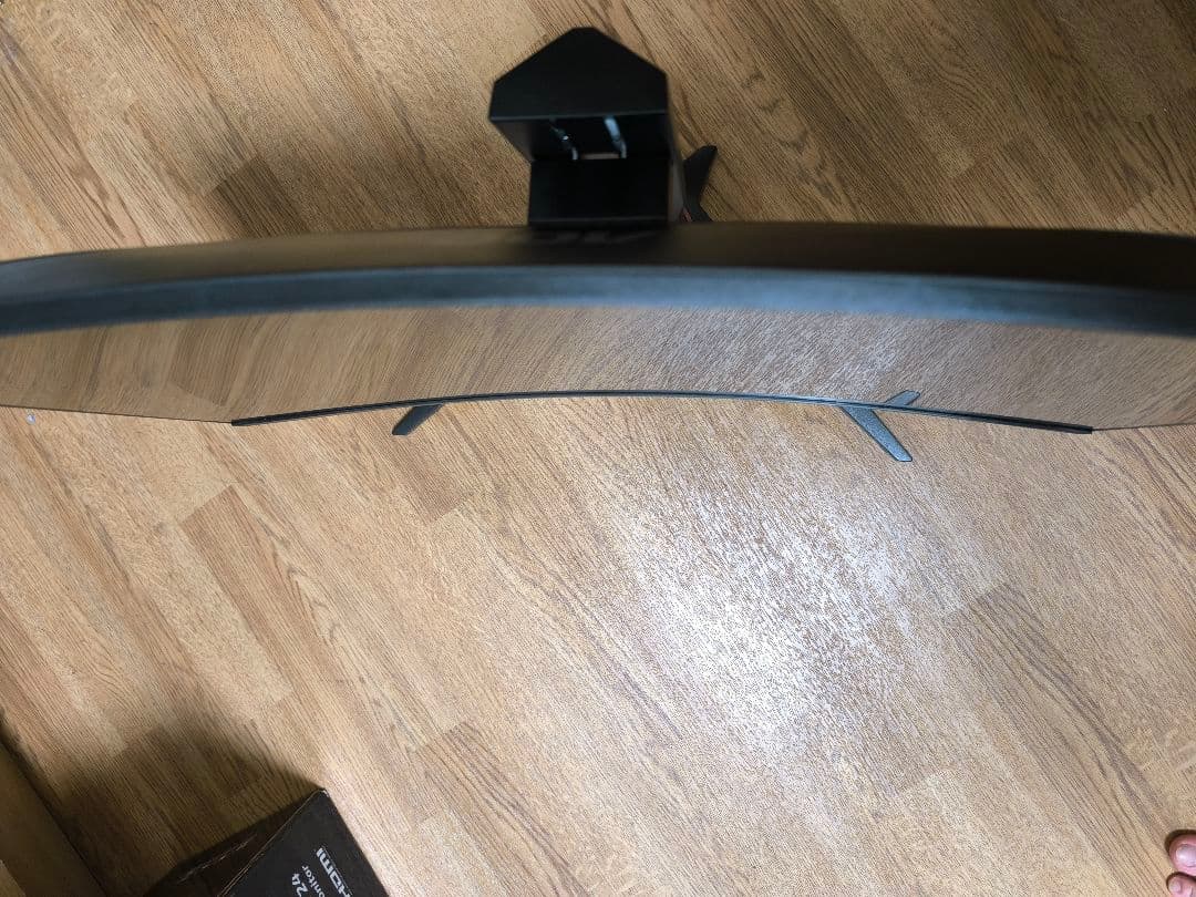 【値下げしました】AOCゲーミングモニター C24G1 24 144Hz