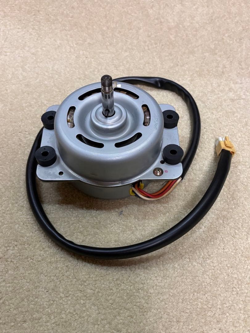 富士工業レンジフードゴムブッシュ付3速モーター中古再生品品番90212062