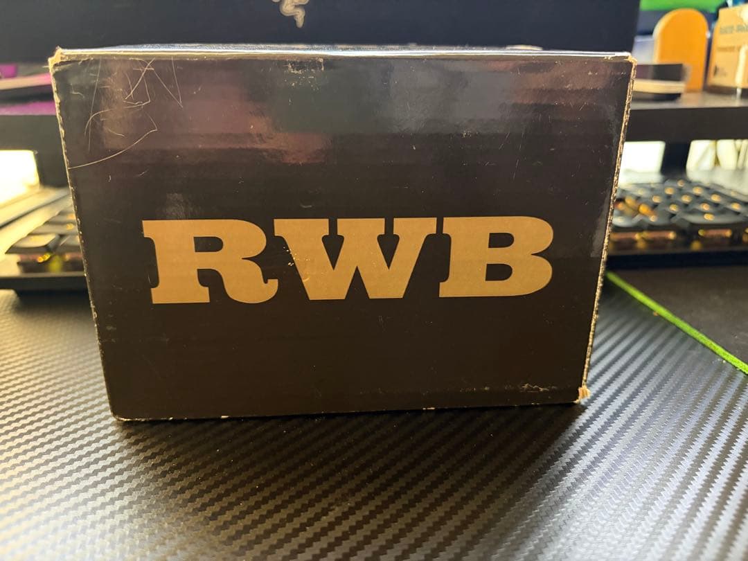 ホットウィール rlc限定 ポルシェ RWB 930 中井啓氏フィギュア付き